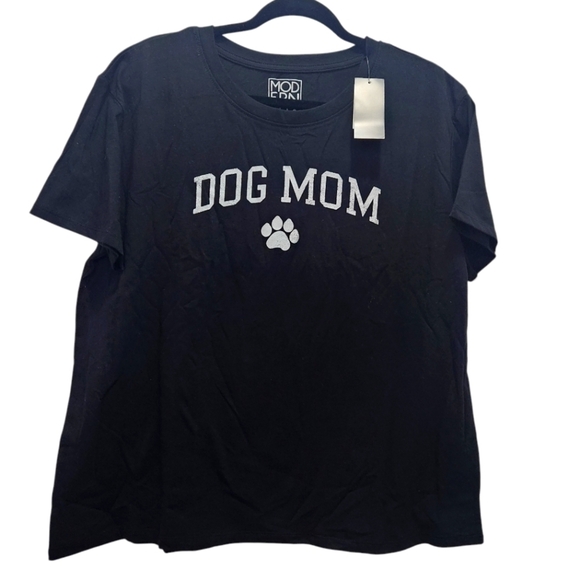 NWT Dog Mom Black Boxy T-shirt Size XXL Paw Print Love Dogs - Picture 1 of 4